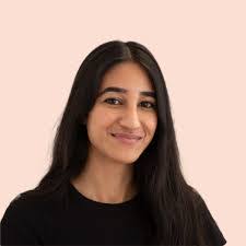 Rochelle Burgess's Instagram, Twitter & Facebook