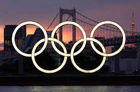 The olympic rings float in tokyo bay near odaiba marine park, venue of the triathlon and marathon swimming events during the tokyo games. Qr 7kczl7rsa6m