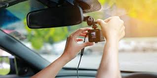 Kamera adalah aplikasi kamera hd terbaik untuk mengambil gambar yang indah! 6 Dash Cam Terbaik Untuk Kereta Anda Di Bawah Rm150