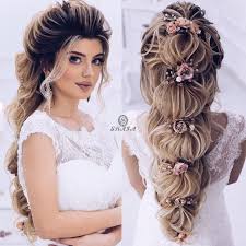 تسريحات شعر للعروس غاية في الرقة والرومانسية 2019 Elegant And Romantic Bridal Hairstyles Coll Braided Hairstyles For Wedding High Fashion Hair Fancy Hairstyles