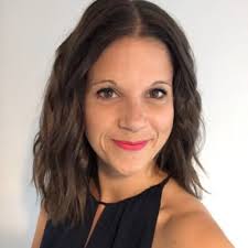 Anna Harding's Instagram, Twitter & Facebook