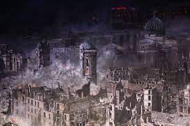 Noch kurz nach der wiedervereinigung sprachen die behörden der stadt selbst, basierend auf den berichten der polizei und der zivilschutzbehörden von 1945, von mehr als 200,000 toten. Dresden 1945 Tragik Und Hoffnung Einer Europaischen Stadt So Lautet Der Titel Des Jungsten 360 Grad Panoramas Von Yadegar Asisi Thema Ist Die Zerstorung Dresdens Am Ende Des 2 Weltkrieges Das Rund 3 000 Qm Grosse Rundbild Zeigt Das Noch
