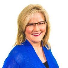 Beth Gooden's Instagram, Twitter & Facebook