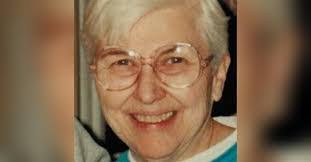 Audrey Linke's Instagram, Twitter & Facebook