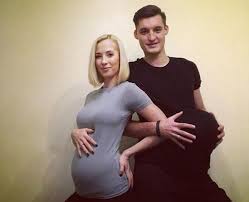 Złota lista to spis tytułów książek polecanych przez fundację do czytania dzieciom. Ojciec Michala Sport Pl Najnowsze Informacje Pilka Nozna F1 Tenis Koszykowka Siatkowka