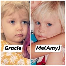 Penny and Amy have the same you are Crazy look 🤣🤣🤣