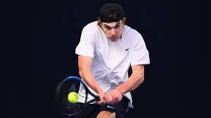 British teenager jack draper says he hopes to show novak djokovic what he's got when they open up centre court on day one of wimbledon. Britain S Jack Draper Collapses To The Ground On His Atp Tour Debut Due To Suspected Heat Exhaustion Eurosport