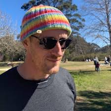 Alex Wray's Instagram, Twitter & Facebook