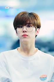 Iu wins #1 on this week's 'inkigayo' + performances from cix, kim woo seok. Produce X 101 Trainee Kim Wooseok S Image Completely Changes When He Wears Glasses Koreaboo