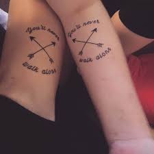 29 Sibling Tattoos To Emphasize This Unbreakable Bond Geschwister Tattoo Geschwister Tattoos Tattoo Freundschaft