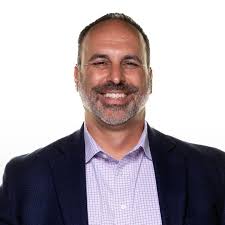 🎉 We're thrilled to welcome Leo Watt to the Huron team as a managing  director. Leo brings over 25 years of experience in software sales and  implementation, client management, and #Digital transformation.