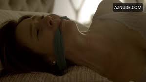 Lynn Collins Sexy naked scene in Bosch - UPSKIRT.TV
