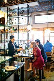 9 Romantic And Delicious Restaurants For Valentine S Day Romantic Restaurant Romantic Restaurant
