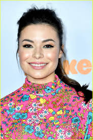 Nickelodeon Queen Miranda Cosgrove Returns To Kids Choice Awards!: Photo  1074633