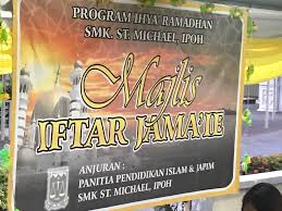 Persis didirikan pada 12 september 1923 di bandung oleh sekelompok islam yang berminat dalam pendidikan dan aktivitas keagamaan yang dipimpin oleh haji zamzam dan haji muhammad yunus. Sekitar Ihya Ramadhan Smk St Michael Gapis