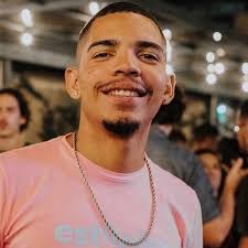 Abel Ribeiro (@abelribeiiro)