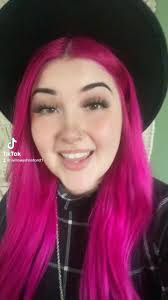 Let’s set the tone for the week! 🙌🏻💕