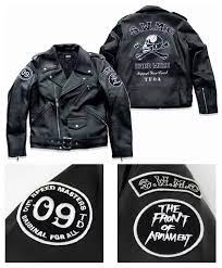 Pin Di Jaket Kulit Anime