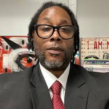 Ace Epps (@BMeAkron)