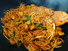 Mee goreng means fried noodles in malaysian language. Makanan Wajib Beli Bila Ke Pasar Malam Ana Suhana