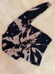 You will need to take some precautions when using bleach, like working outdoors, wearing gloves, etc. Diy How To Bleach Tie Dye Sarah Scoop