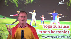 Im idealfall fühlt man sich nach dem yoga entspannt und gelöst. Yoga Zuhause Lernen Kostenlos Yogawiki