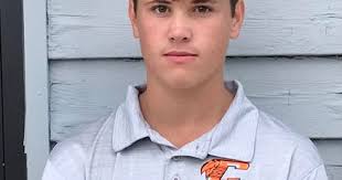 Coley conquers course to become Chilhowie's first regional golf champ