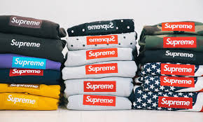The supreme kermit shirt was released in 2008, and was the 4th celebrity tee that supreme released. How To Spot Fake Supreme In 2020 A Guide Highsnobiety