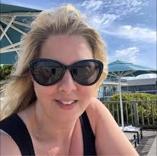 Who can rip up carpets and install vinyl flooring in Fall River?