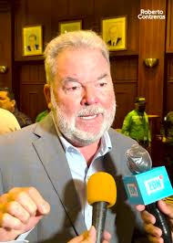 Con un permiso de operación para restaurante no se puede operar como bar ni  discoteca. #RobertoContreras #SanPedroSula #SPS #Parati