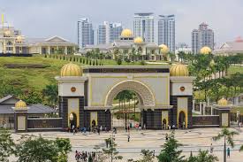 This new palace will replace the existing istana negara that has been. File Kuala Lumpur Malaysia Istana Negara Jalan Duta 03 Jpg Wikimedia Commons