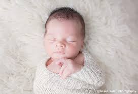 Baby Posing: Knowing what to look for in a newborn photographer