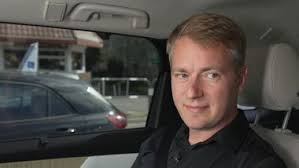 Rok temu w tych zakładach zwolniono 1,3 tysiąca osób. Co się z nimi stało?