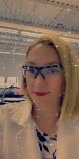 Lori Mcginley's Instagram, Twitter & Facebook