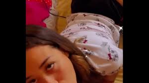 Annicpn doing deep throat and - XNXX.COM