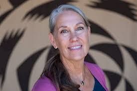 Eric Botelho's Instagram, Twitter & Facebook