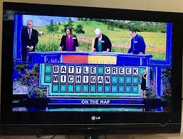 In the final round (which automatically fills in the letters rstlne) the contestant had a board that one twitter user was very confused because the answer that made the most sense wasn't quite right I D Like To Solve The Puzzle Battle Creek Michigan