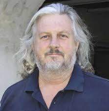 Education and training provider pull-out The advantages of small teams