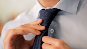 Mimpi sedemikian memberi amaran bahawa separuh kedua orang tidur itu menipu padanya. Signifikan Warna Tali Leher Dan Impaknya Glam Lelaki