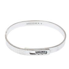 Maybe you would like to learn more about one of these? Messika Move Noa Diamond 18k White Gold Bracelet Messika Tlc