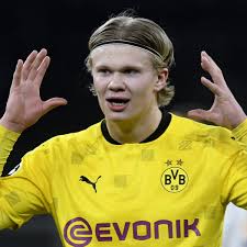 Erling haaland is on the radar of fc barcelona, who wish to sign the norwegian youngster. Erling Haaland S Agent Holds Barcelona Talks Before Flying To See Real Madrid Borussia Dortmund The Guardian