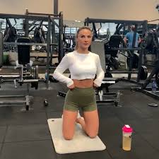 Core fitness provided what i needed to accomplish that, while i dropped 90 pounds. Krissycela Core Workout Women Health Fitness Body Gym Workouts Abs Workout