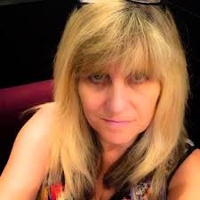 Lynne Harding (@Lynni55)