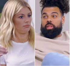 I am disappointed with Pastor Cal's meeting with Michele and David. He  seemed dazzled by Michele and obviously has not been following their  relationship and or how rude she is to him. ￼