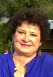 Muriel Moon's Instagram, Twitter & Facebook