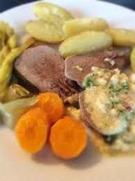 Recette Langue De Veau Et Ses Legumes Magazine Omnicuiseur Recette Recettes De Cuisine Plat Recette