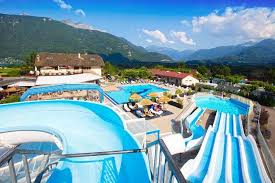 Top 5 Camping A Annecy Avec Piscine Parc Aquatique Et Toboggans Kidivacances