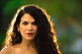 Para Saborear la literatura emergente: Las letras de Ana Teresa Toro