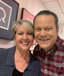 Join @marybethroefans and me tonight at 8:00 PM ET for “Dinner with David  and Mary Beth