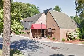 Metro north featuring italian entrees, seafood, grilled meats, salads, burgers, sandwiches reasonable prices in a casual atmosphere. Metro North Virtual Restaurant Concierge